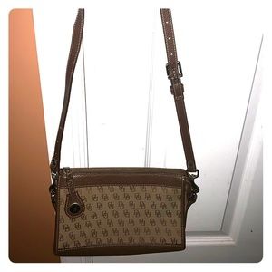 Dooney and Bourke crossbody bag